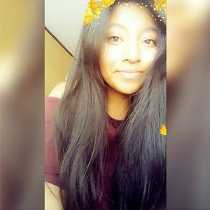 Meet your Posher, Avigail